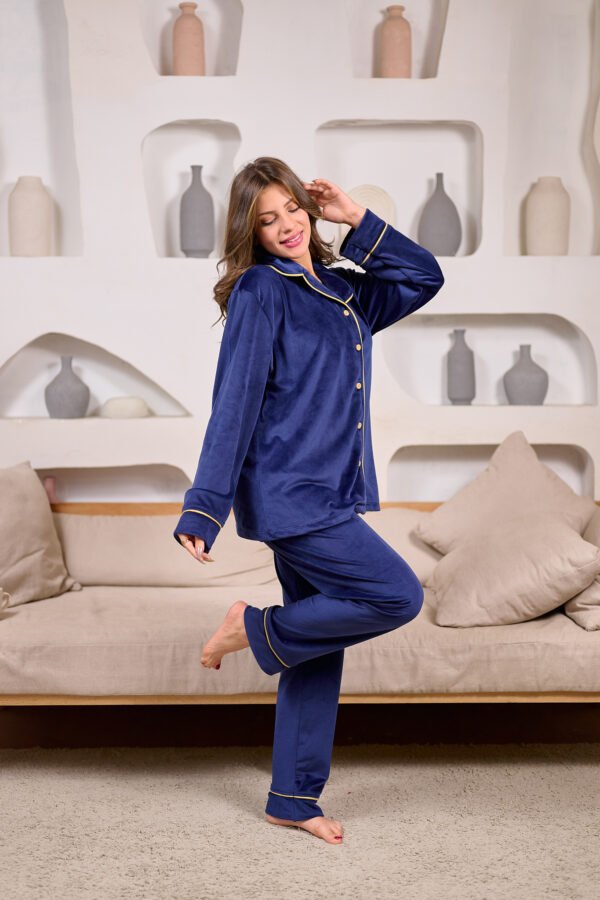 بيجاما كلاسيك كحلي