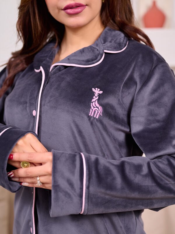 بيجاما كلاسيك رصاصي