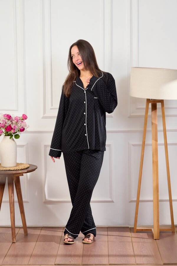 بيجاما كلاسيك كم منقط