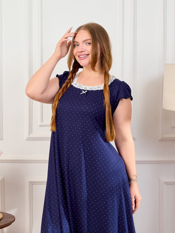 فستان فراشه متقط