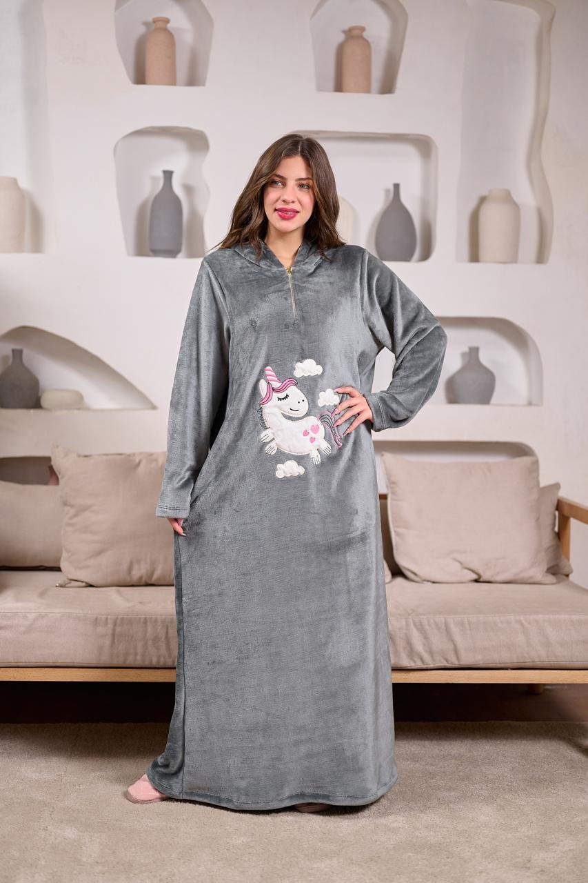 جلابيه شتوى مطرزه