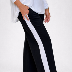 بنطلون واسع بخط ابيض(wide leg)