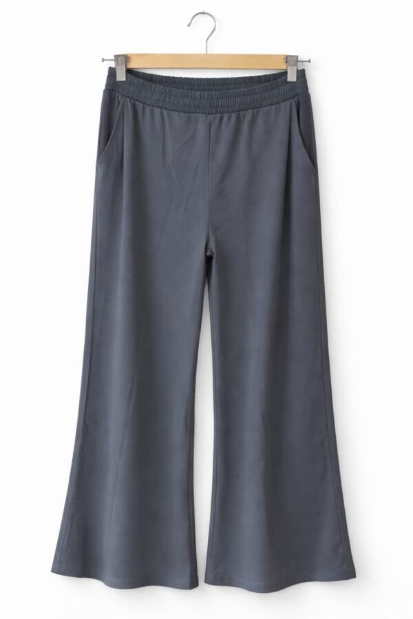 بنطلون واسع wide leg