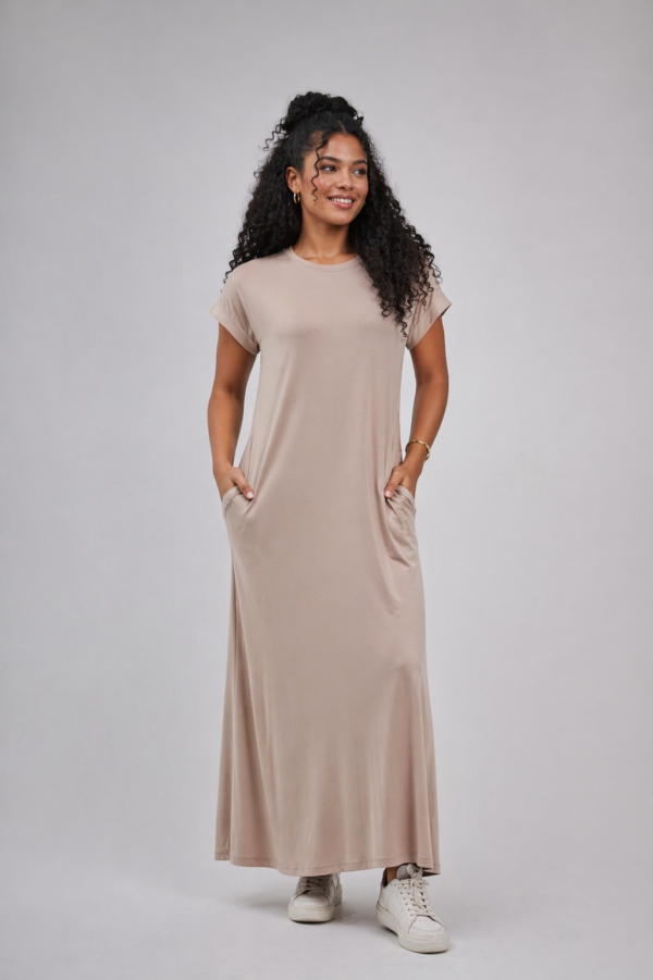 فستان بيزك كات