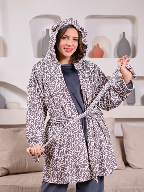 روب قصير تايجر